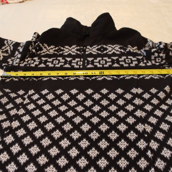 Land's End Black and White Lightweight Fleece Quarter Zip Medium Active Outdoors - Picture 9 of 14